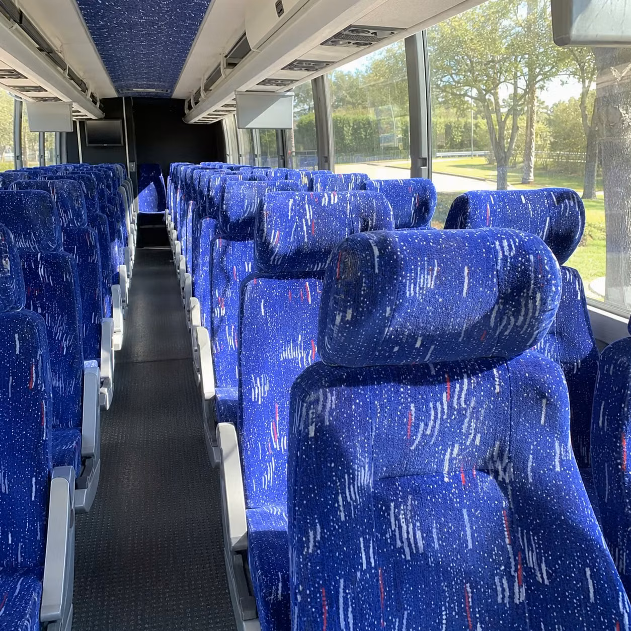 charter bus rentals for suffolk government and military transportation