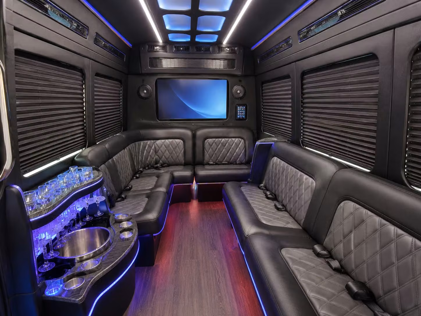 commuter shuttles from remote parking to suffolk worksites