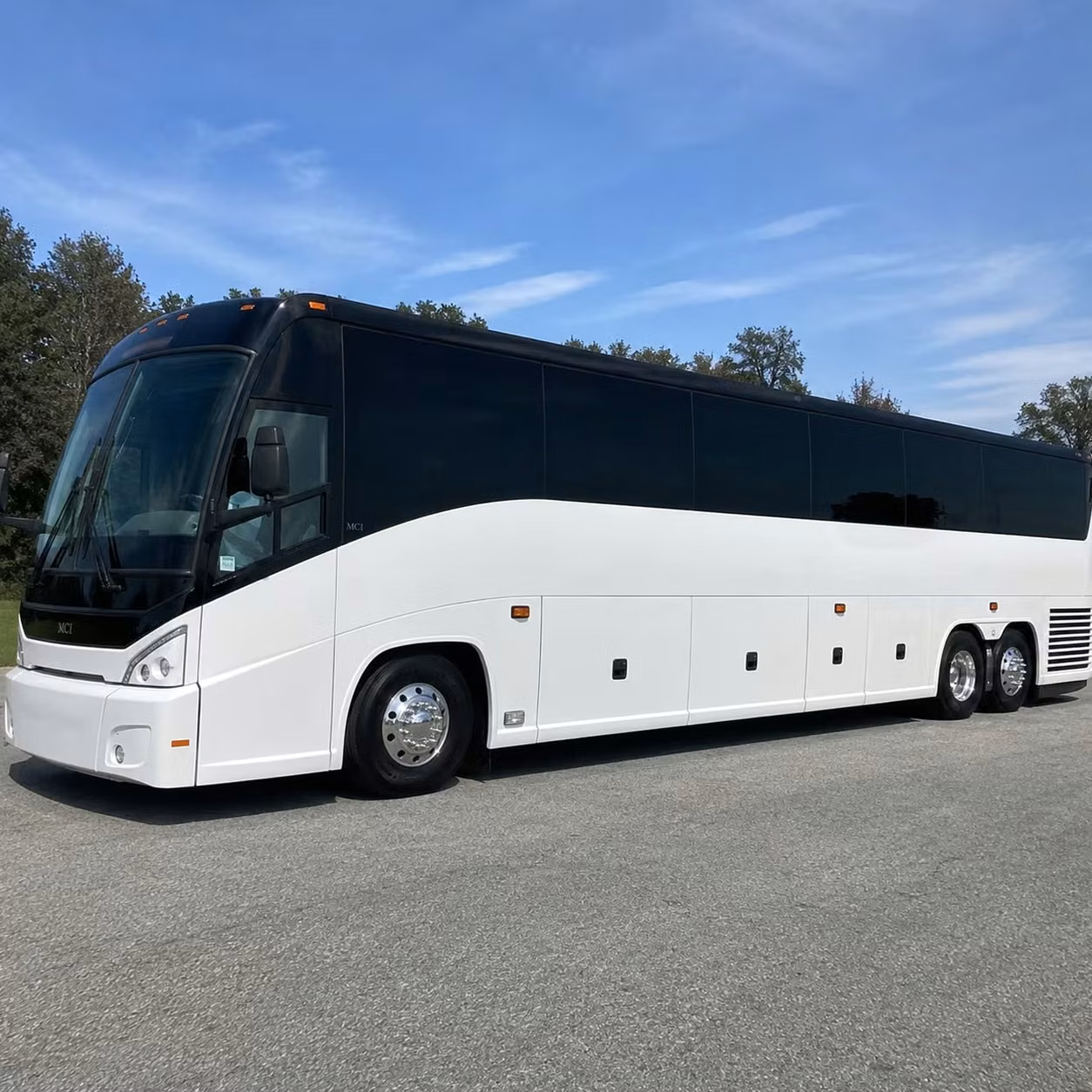concert bus rentals in suffolk