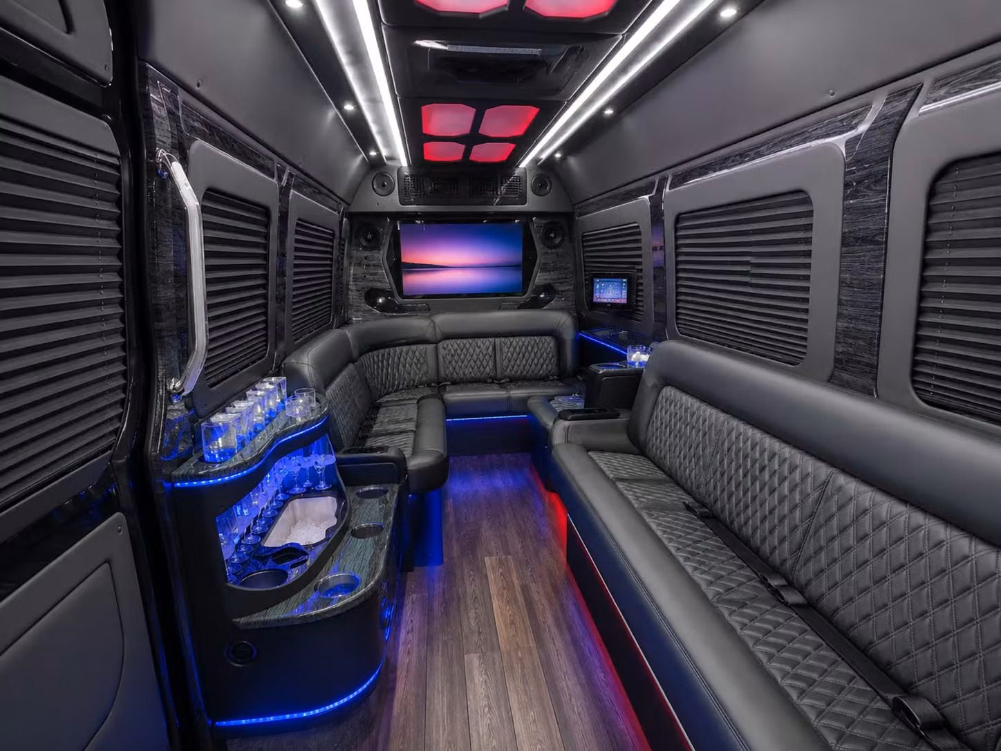 multi day corporate retreat and conference transportation from suffolk
