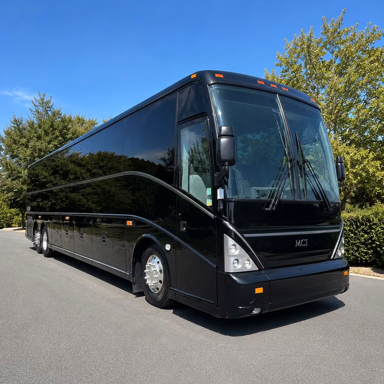 suffolk wedding shuttle bus rentals that keep your big day on schedule
