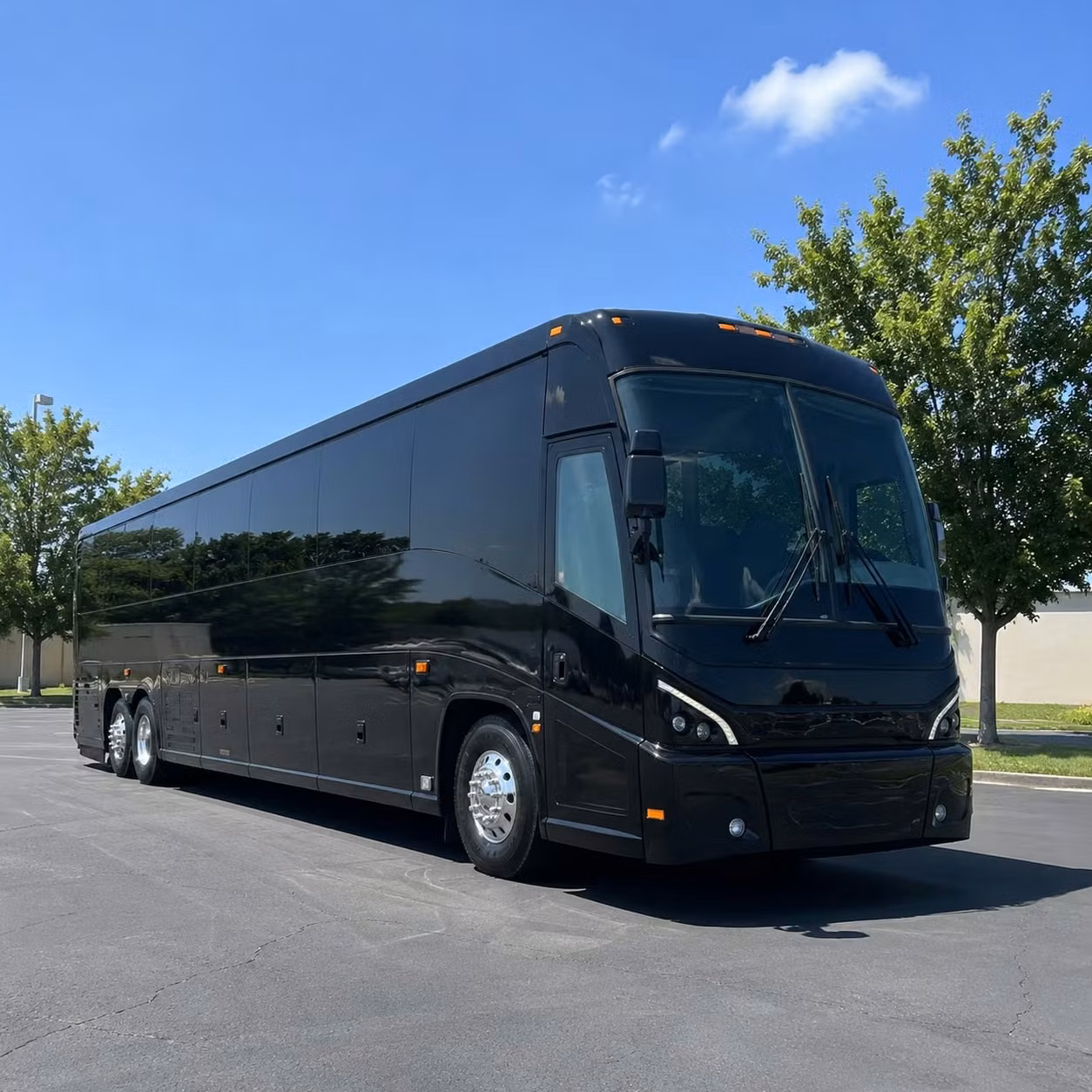 we help you compare buses for suffolk city government employee shuttles and municipal events